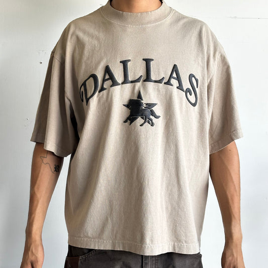 DALLAS PUFF PRINT TEE: ORIGINAL PACK