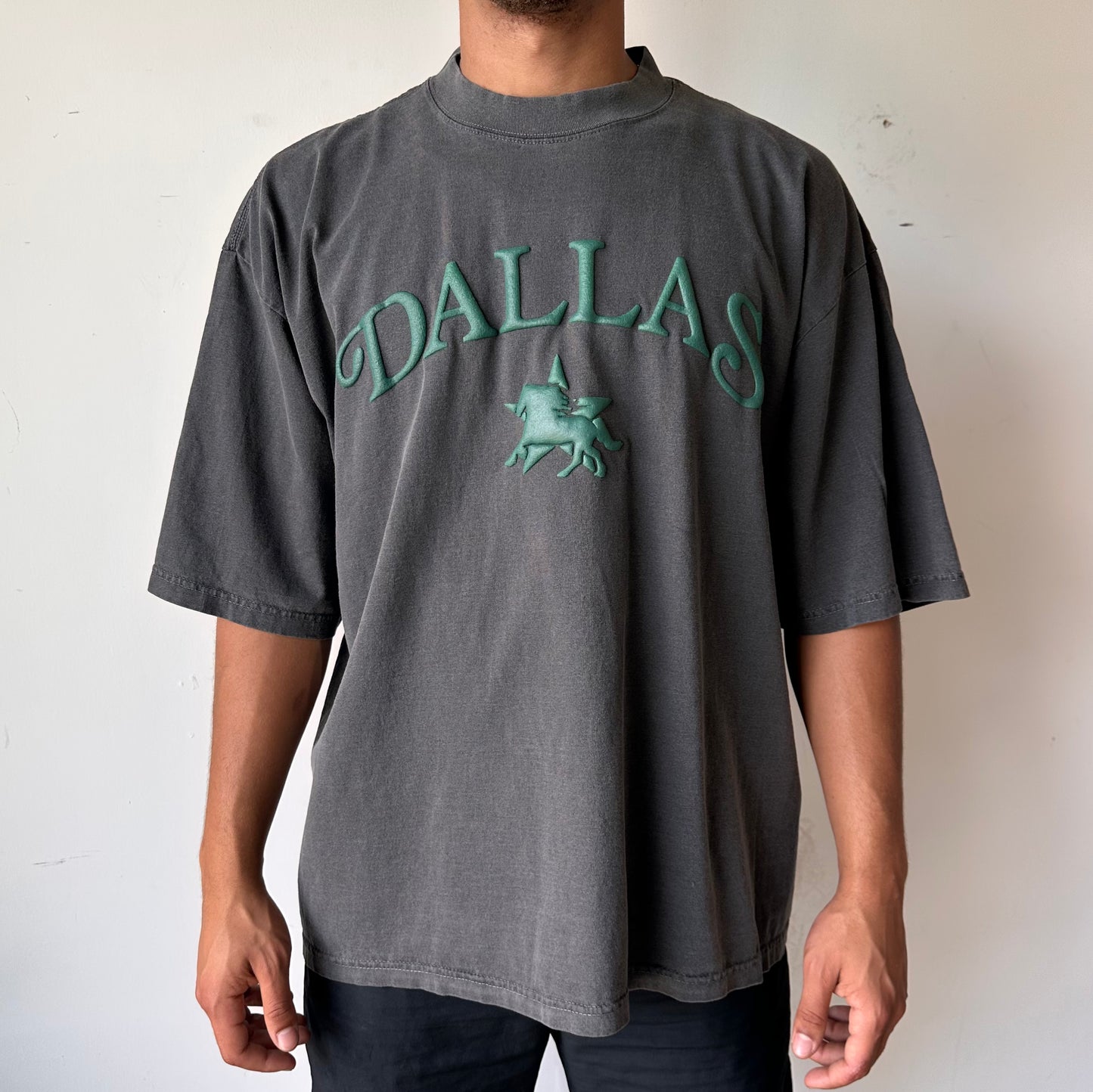 DALLAS PUFF PRINT TEE: EVERGREEN PACK