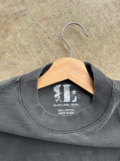 DALLAS PUFF PRINT TEE: CONCRETE